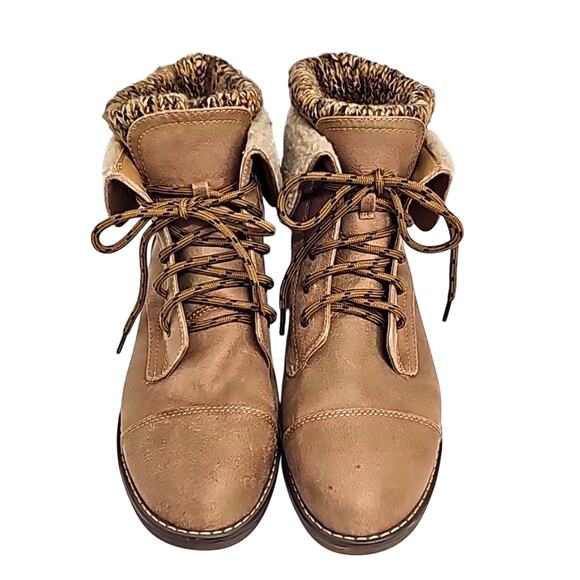 Cliffs by White Mountain Duena Snap Knit Collar Textile Upper Tan Boot Size 9.5W - Picture 2 of 11